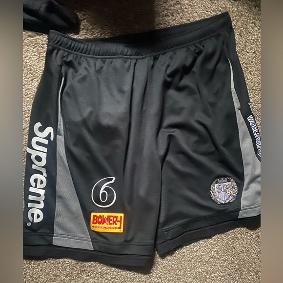 Brand new  Never worn Supreme Mesh shorts